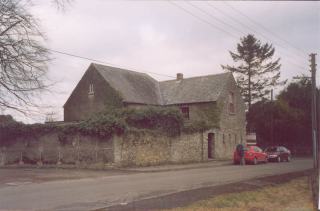 {picture of Ballitore meeting-house, exterior}